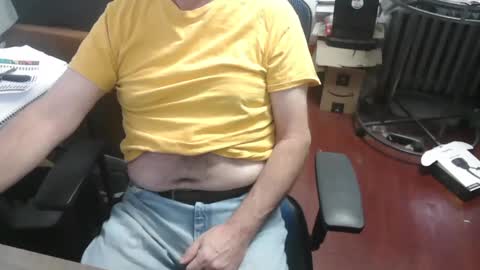Snapshot of woodworker6473 chatting on October 8, 12:42 pm woodworker6473 online show from October 8, 12:42 pm