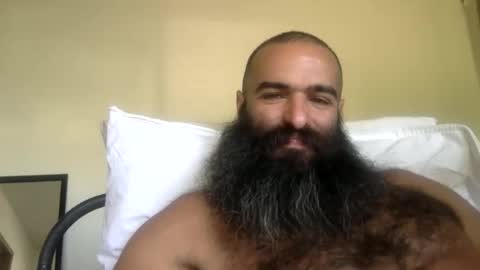 woof_wolf37 online show from March 14, 4:03 pm