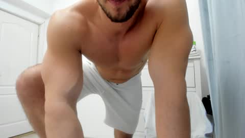 Snapshot of woolfiie chatting on January 13, 8:26 pm Wolfie online show from January 13, 8:26 pm