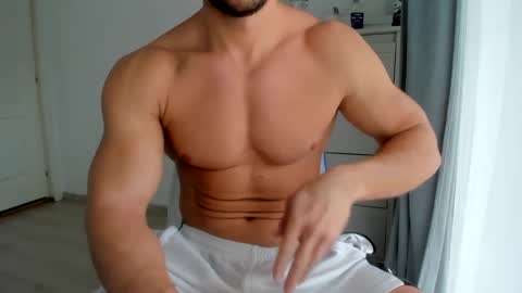 Snapshot of woolfiie chatting on December 3, 10:59 am Wolfie online show from December 3, 10:59 am
