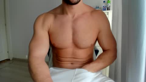 Snapshot of woolfiie chatting on January 9, 9:59 am Wolfie online show from January 9, 9:59 am