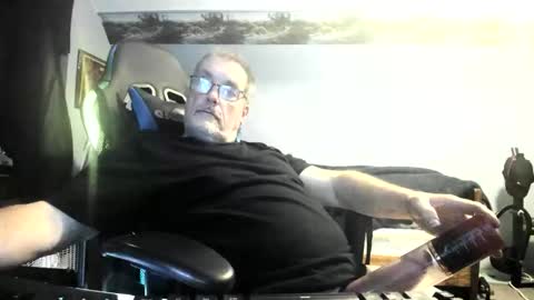 wowsers2022 online show from November 20, 2:11 am