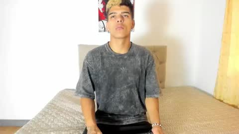 wyatt online show from September 24, 11:52 am