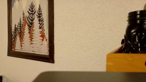 Wyatt online show from March 10, 8:04 pm