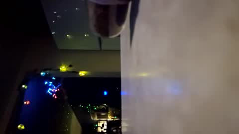 wyiatt online show from February 20, 7:54 am