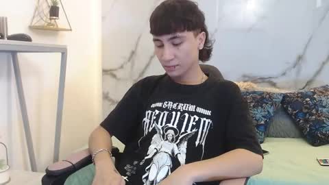 xandergrey8 online show from April 5, 7:21 pm