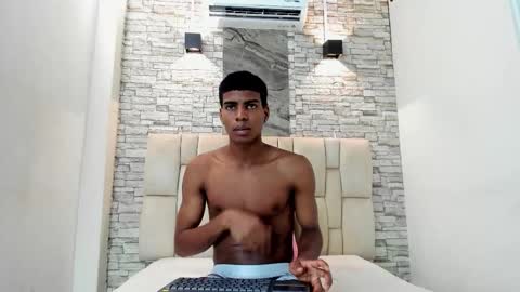 XAVI online show from December 13, 7:53 pm