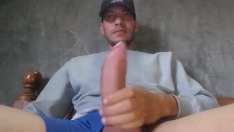 xavicock24 online show from May 7, 10:48 am