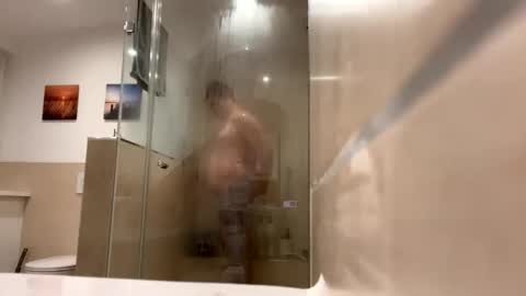 xl1905 online show from December 4, 5:25 am