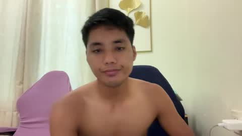 SECRET online show from April 19, 1:27 am