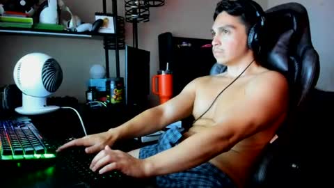 xoalejandroxo6 online show from June 30, 7:09 am
