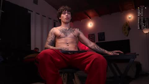   online show from September 26, 3:15 am