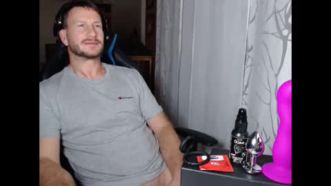 xxmettexx online show from November 15, 10:45 pm