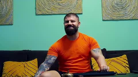 Xtream Leonard online show from November 29, 8:11 pm