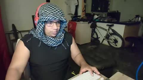 xxx13f2 online show from January 8, 6:18 am