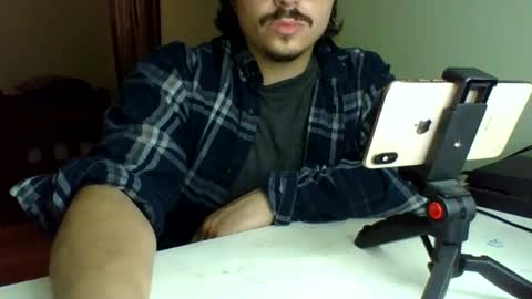 Snapshot of xxxavierkennedy chatting on October 13, 12:38 am xxxavierkennedy online show from October 13, 12:38 am