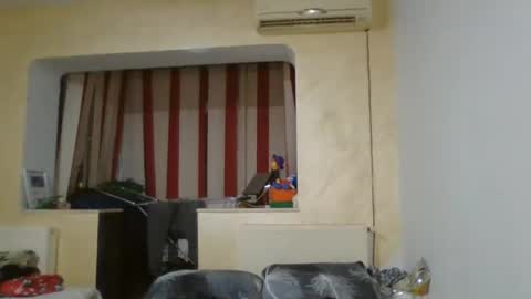 xxxdonpuiuuxxx online show from February 26, 4:35 pm