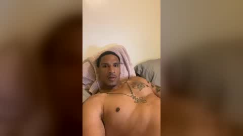 yaboyfny online show from August 8, 9:49 am