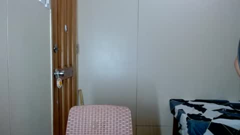 Eian online show from August 3, 9:26 am