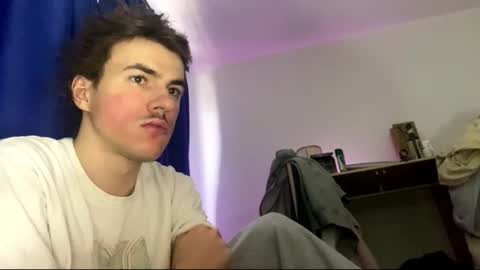 yayay333 online show from February 9, 1:05 pm