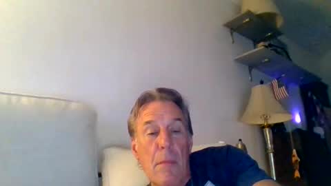 yeah_baby6988 online show from May 19, 3:13 am