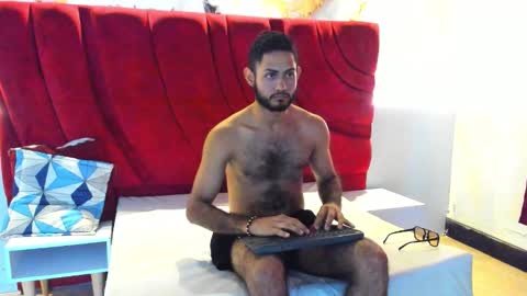 Yeferson online show from November 8, 8:45 pm