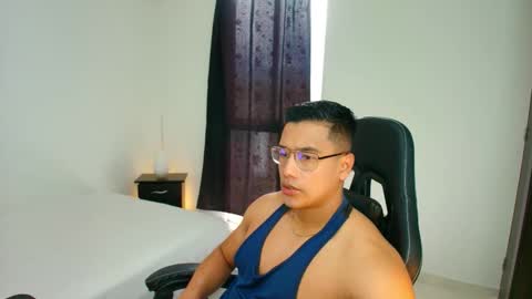 YEICO LEVIT online show from January 5, 5:27 pm