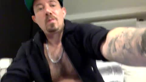 yesplesae online show from December 6, 4:03 am