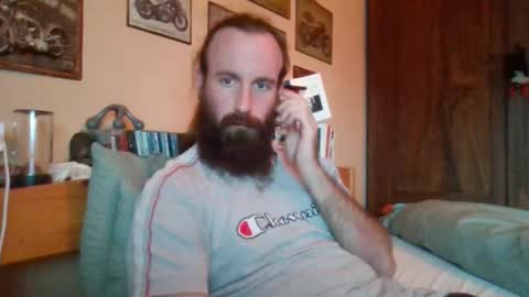 yeti_92 online show from October 6, 4:11 pm