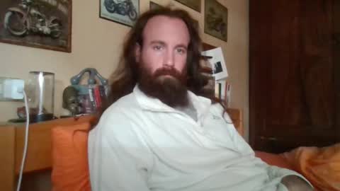 yeti_92 online show from October 12, 12:10 pm