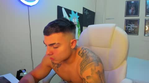 yker online show from January 15, 10:57 pm