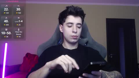 yofukashi online show from November 19, 9:09 am