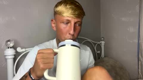 Harrison online show from November 4, 7:37 pm