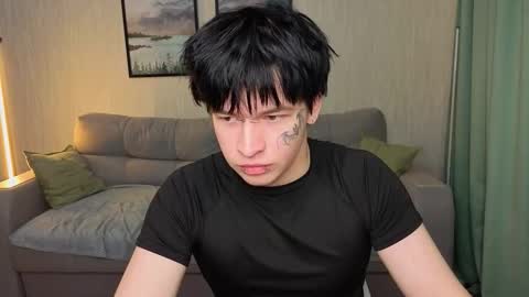 YOSHI  online show from October 6, 12:48 am