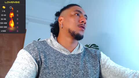 Snapshot of yosoy_enzo2020 chatting on January 26, 8:46 am Enzo online show from January 26, 8:46 am
