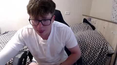 Max online show from July 21, 4:36 am