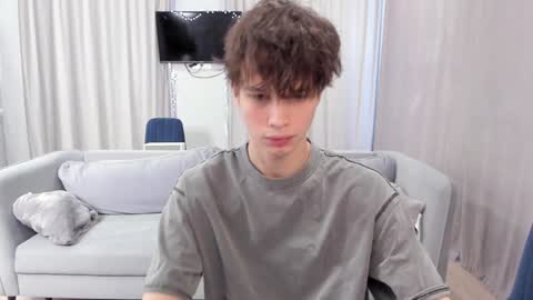 Snapshot of your_shy_guy chatting on January 12, 9:30 am your_shy_guy online show from January 12, 9:30 am
