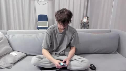 Snapshot of your_shy_guy chatting on January 30, 1:53 pm your_shy_guy online show from January 30, 1:53 pm