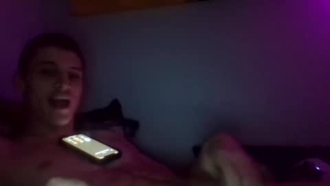 yourbitch1762 online show from December 6, 8:18 pm