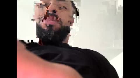 Snapshot of yoursexydaddy79 chatting on October 14, 4:47 pm mother fucker online show from October 14, 4:47 pm