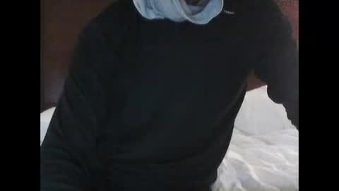 yourslut691 online show from February 17, 10:47 pm