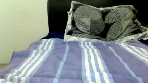 yoursub3210 online show from October 13, 8:42 am