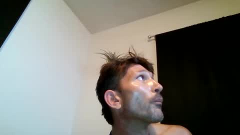 youwakimb11 online show from April 16, 7:30 am