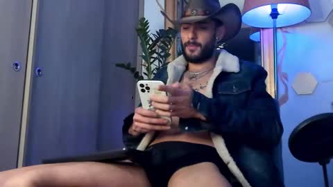 yulian 2811 online show from January 4, 9:32 am