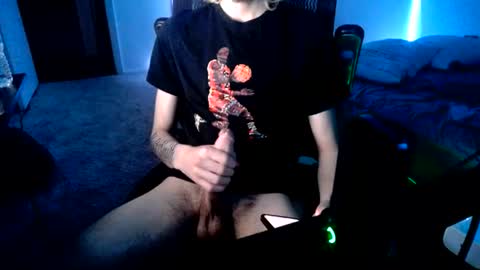 ynghrnyst0ner online show from August 1, 4:22 am