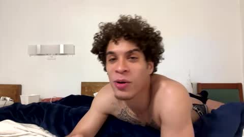 yungxxhung online show from January 15, 10:06 am