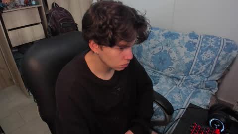 yurii_moody online show from November 30, 5:26 pm