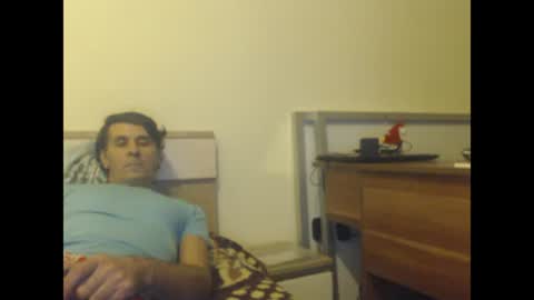 yvesstorm5 online show from December 22, 3:00 pm