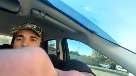 yyyyttttone online show from November 9, 10:03 pm