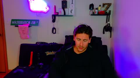 Snapshot of zach_rhyder chatting on September 11, 1:04 am Zach Rhyder online show from September 11, 1:04 am
